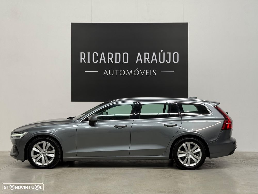 Volvo V60 2.0 D3 Momentum Plus Geartronic - 2