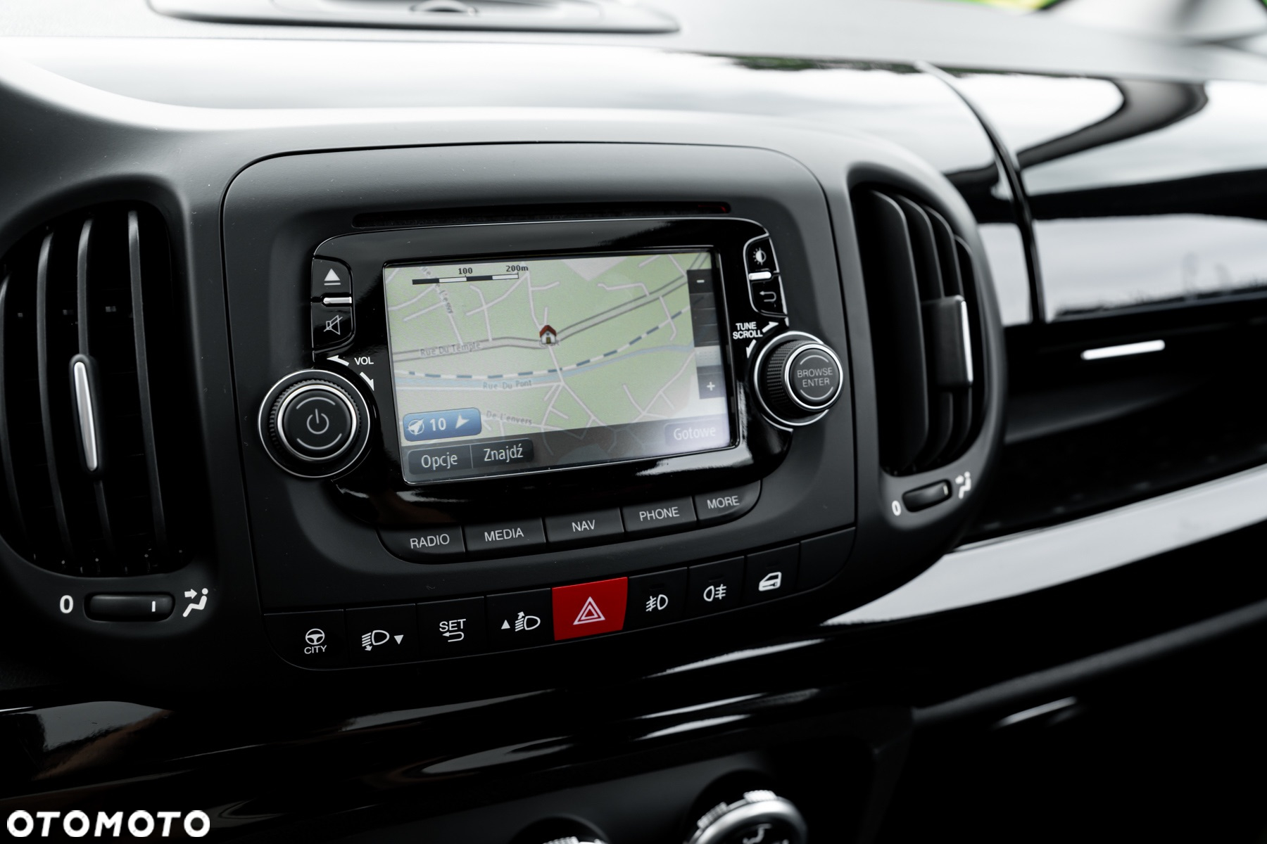 Fiat 500L 1.4 16V T-Jet Beats Edition - 32