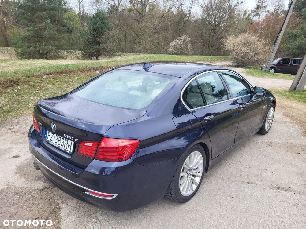 BMW Seria 5 520d Luxury Line - 18
