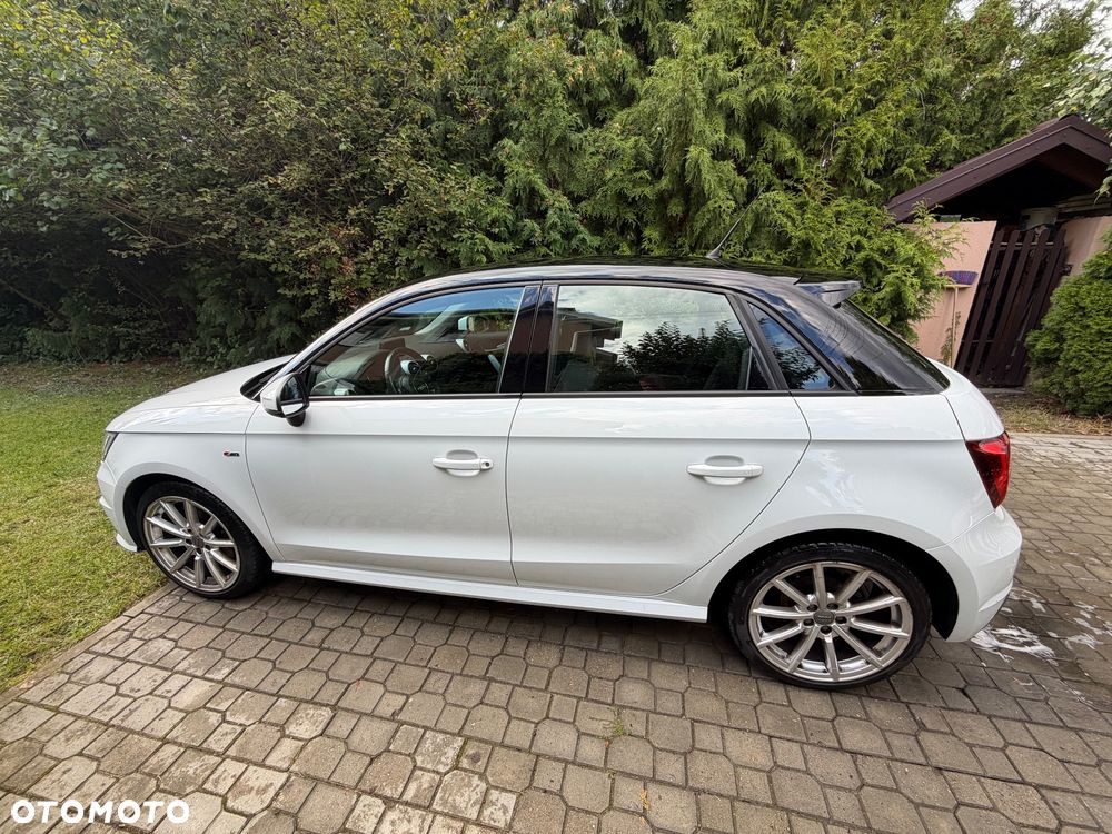 Audi A1 Sportback 1.4 TFSI Sport S tronic - 4