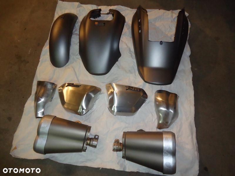 V-MAX 1700 tłumik  prawy nowy