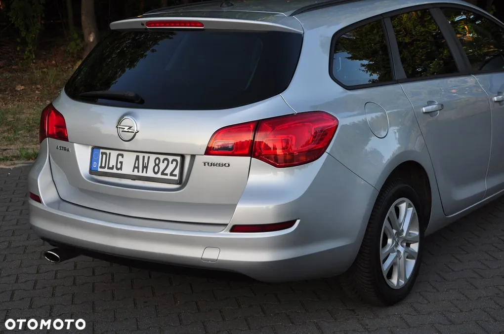 Opel Astra 1.4 Turbo Sports Tourer - 26