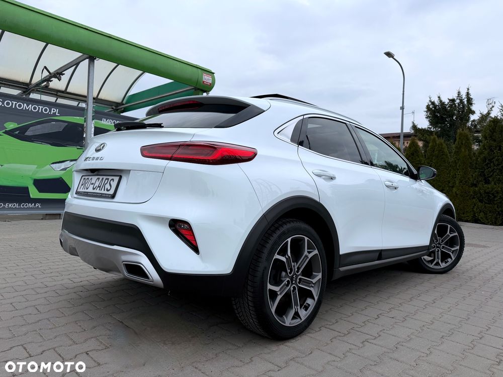 Kia XCeed 1.5 T-GDI Prestige Line DCT - 3