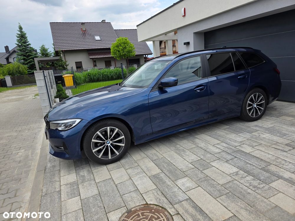 BMW Seria 3 318d mHEV - 7