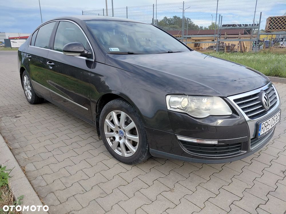 Volkswagen Passat 2.0 TDI DPF Comfortline - 3
