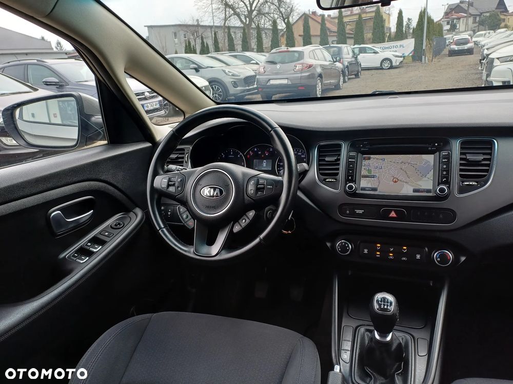 Kia Carens 1.7 CRDi 115 Dream Team Edition - 22