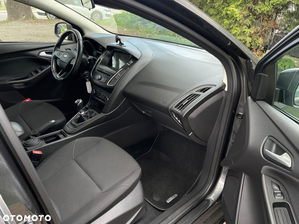 Ford Focus SW 1.0 EcoBoost S&S TITANIUM STYLE - 12