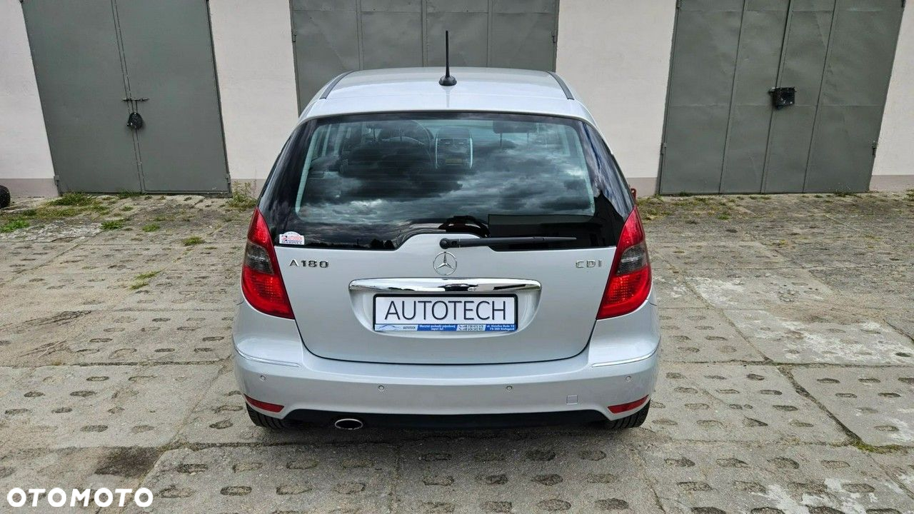 Mercedes-Benz Klasa A 180 CDI Avantgarde EU5 - 16