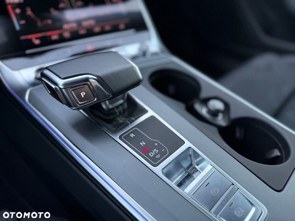 Audi A6 Avant - 25