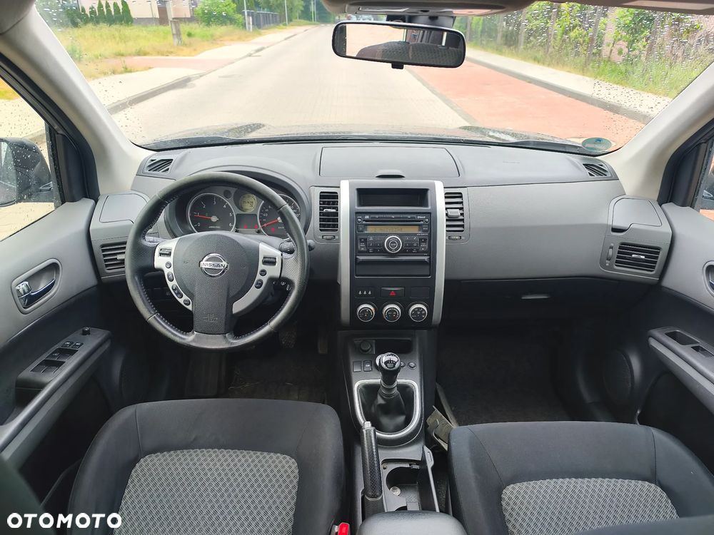 Nissan X-Trail - 11