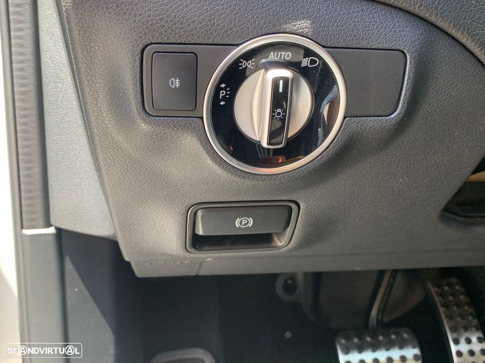 Mercedes-Benz A 200 d AMG Line Aut. - 37