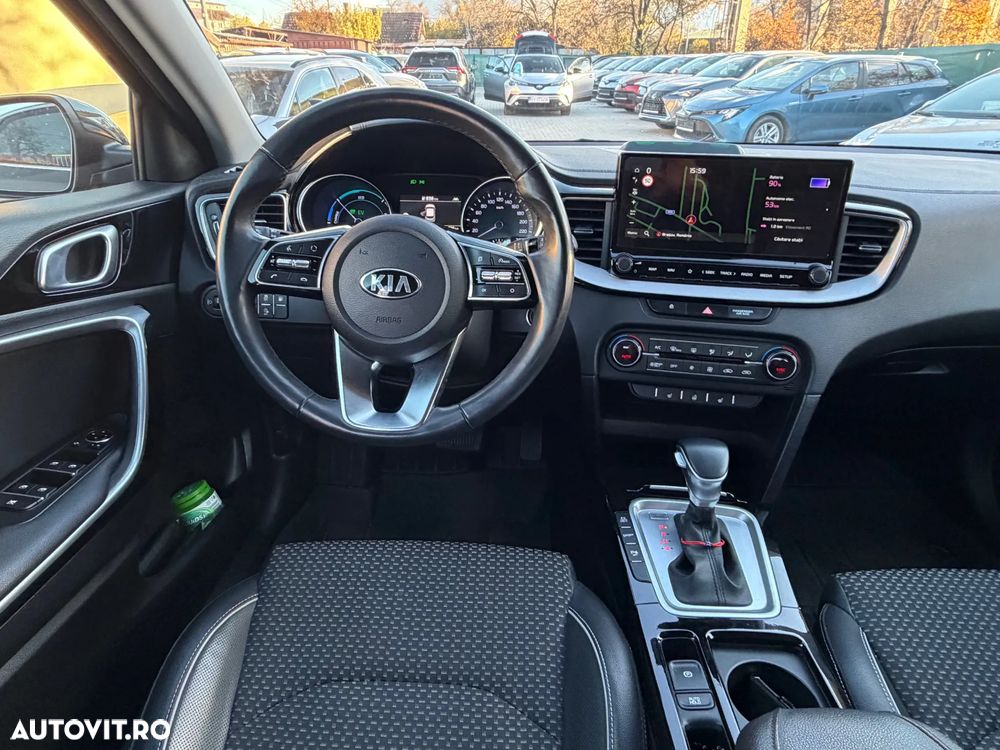Kia XCeed - 21