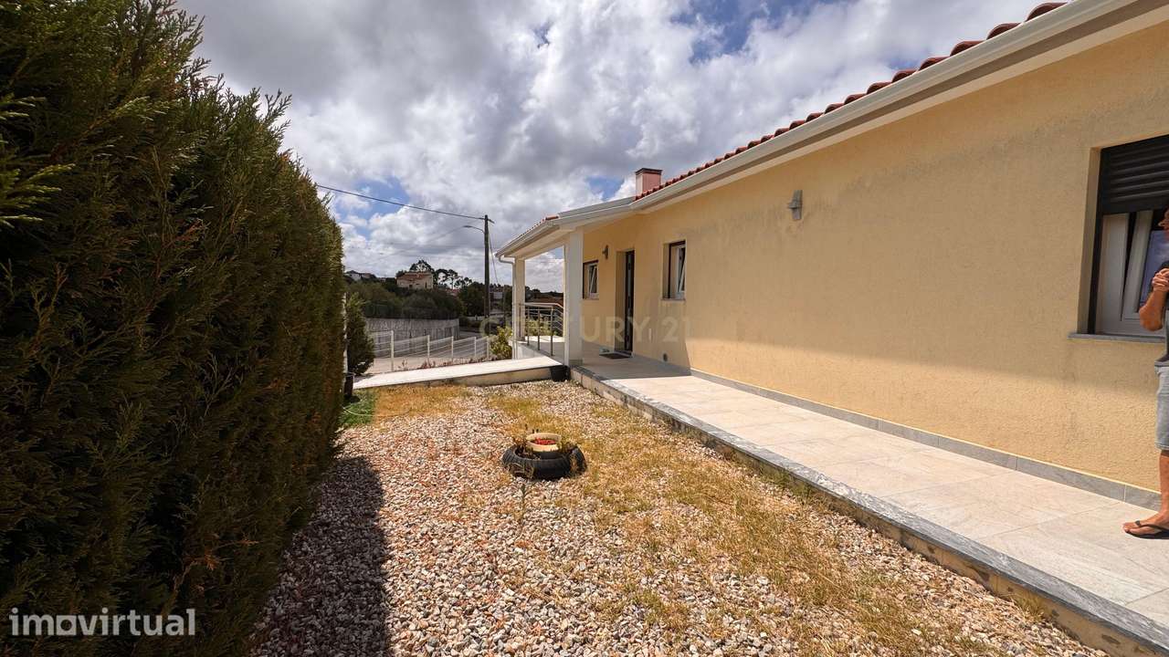 Moradia T3  com 180 m², a apenas 8 km da Ericeira. - Grande imagem: 4/46