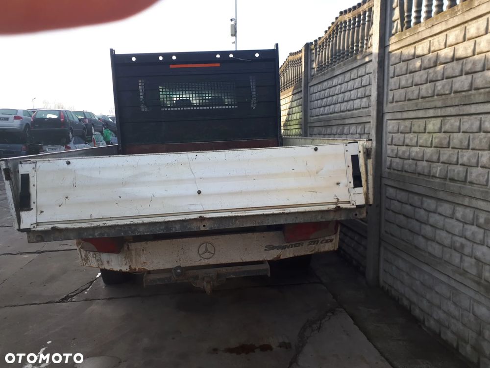 MERCEDES SPRINTER W906 2.2 CDI SKRZYNIA ŁADUNKOWA PAKA ALUMINIOWE BURTY - 3