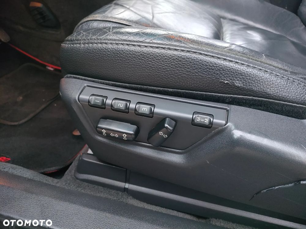 Volvo XC 90 V8 Executive - 30