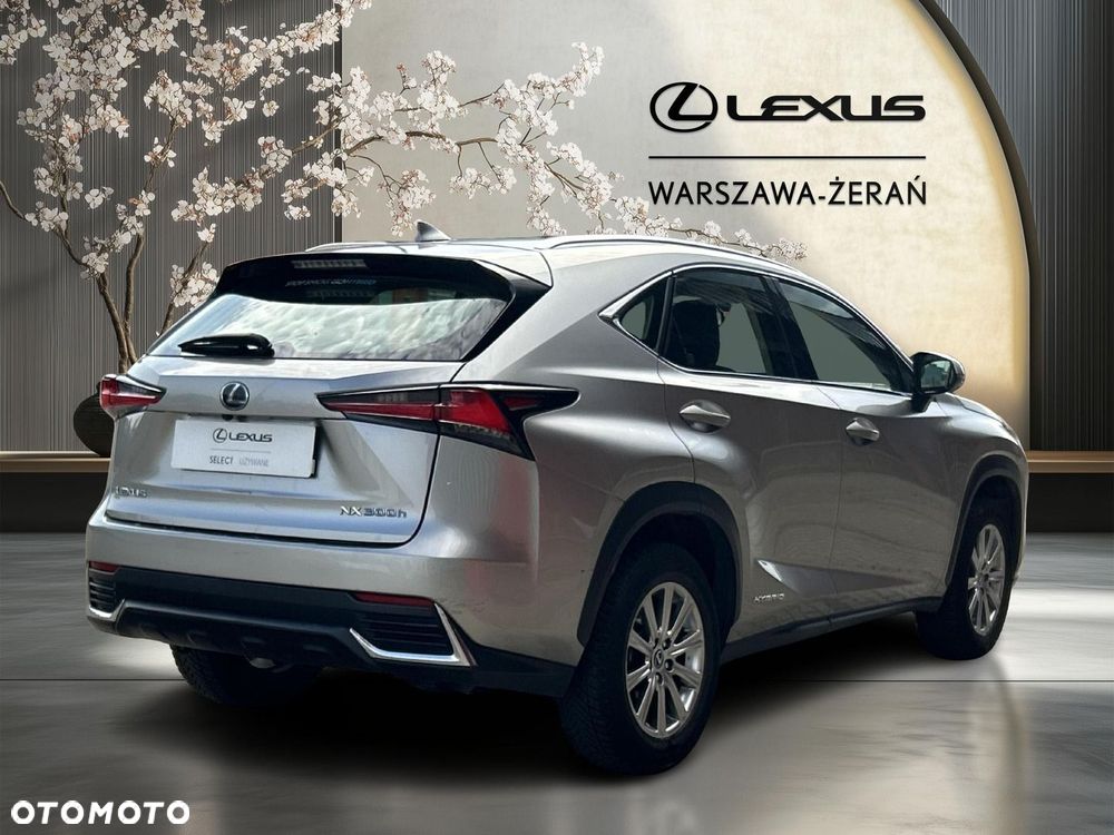 Lexus NX 300h Elegance AWD - 7