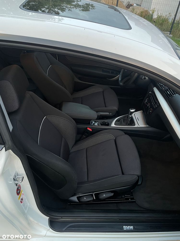 BMW Seria 1 - 30