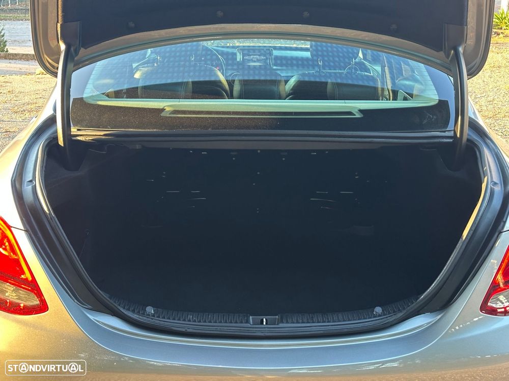 Mercedes-Benz C 180 d Avantgarde+ - 19