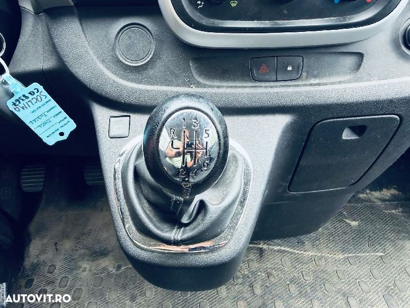 Renault Trafic Grand Combi Authentique - 20