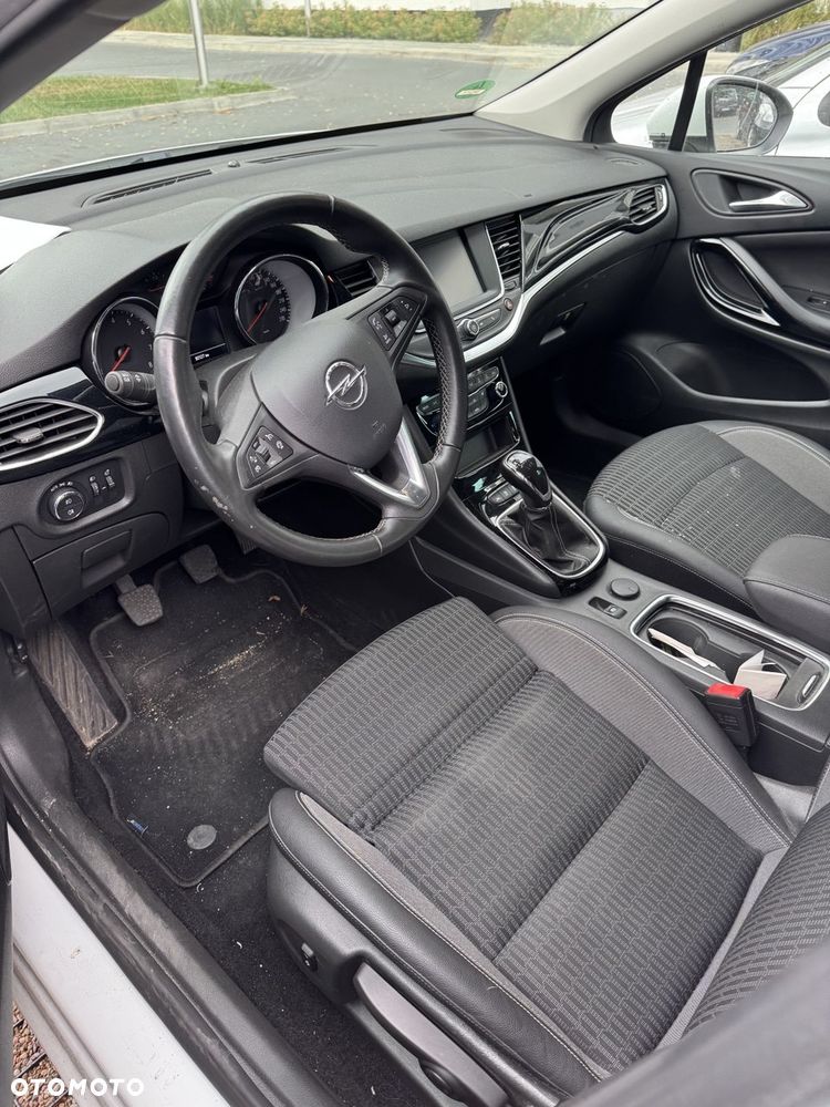 Opel Astra 1.2 T Elegance S&S - 19