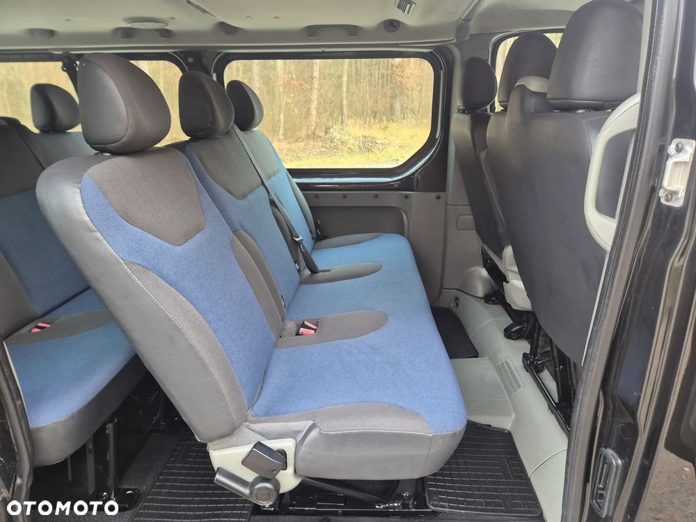 Renault Trafic Grand Passenger Expression - 20