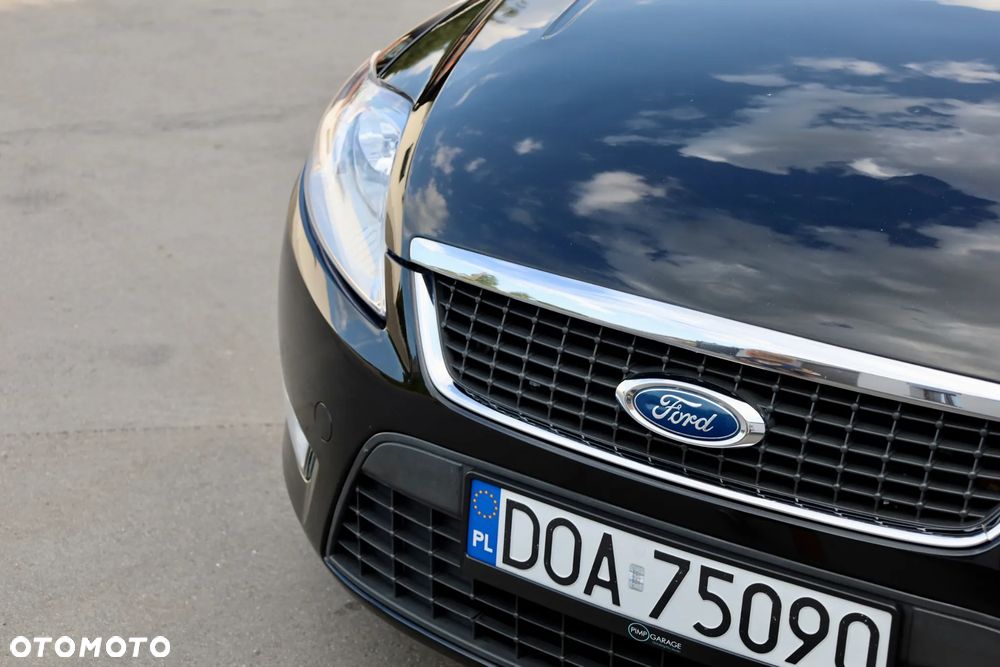 Ford Mondeo - 12