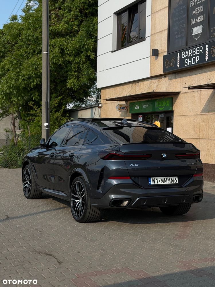 BMW X6 xDrive40i mHEV - 8