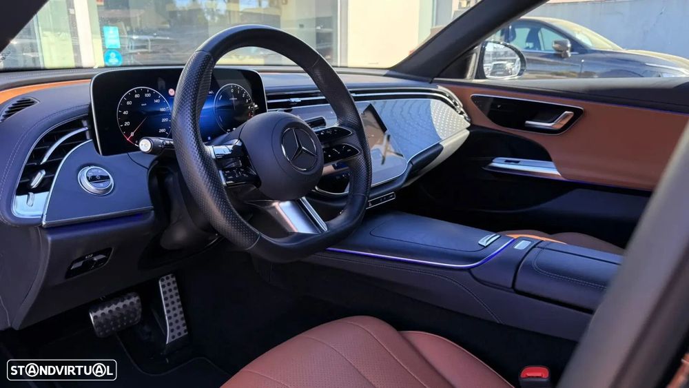 Mercedes-Benz E 300 de AMG Line - 16