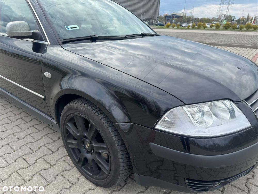 Volkswagen Passat 2.8 V6 4Mot Comfortline - 12