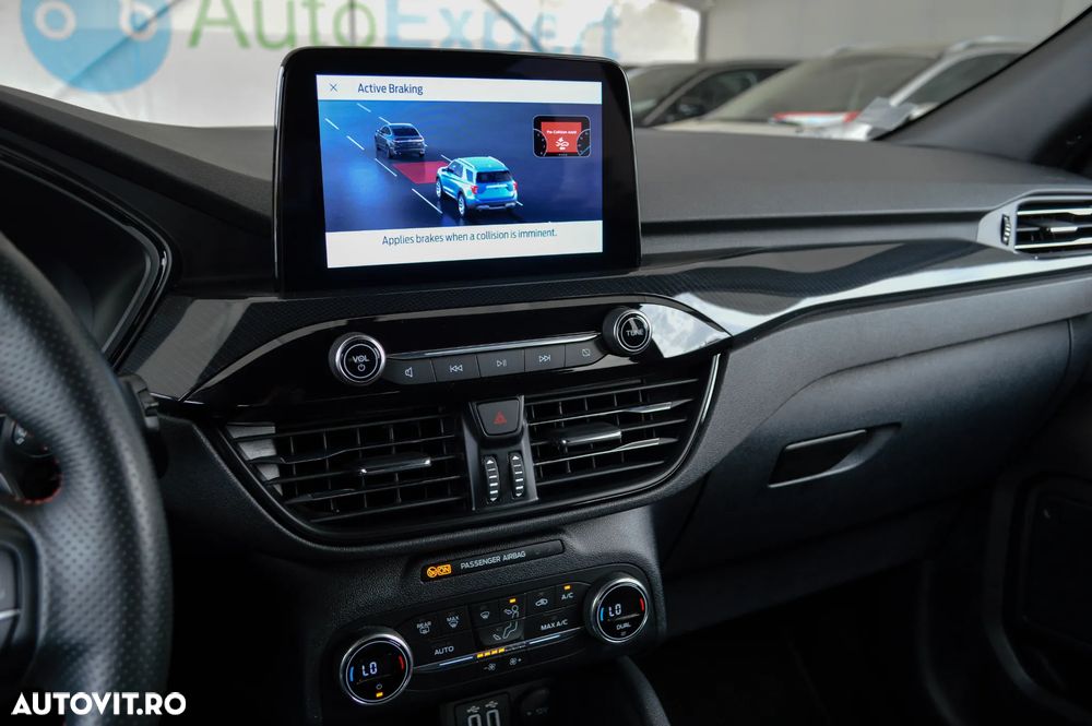 Ford Kuga 1.5 EcoBlue Aut. ST-LINE - 9