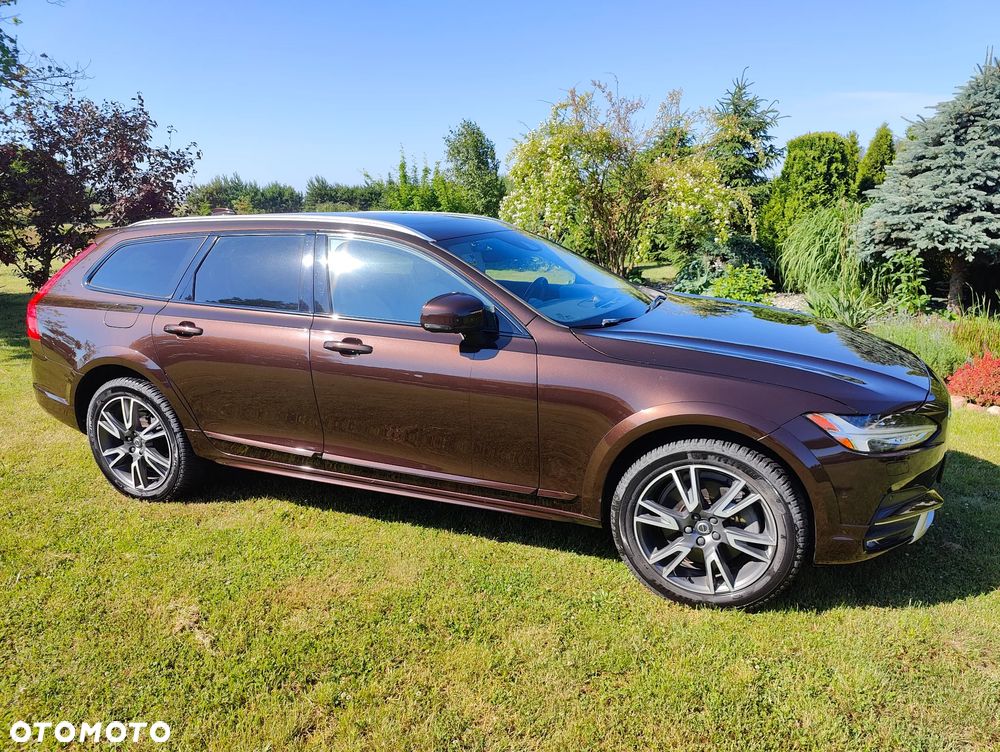 Volvo V90 Cross Country T6 AWD Geartronic Pro - 4