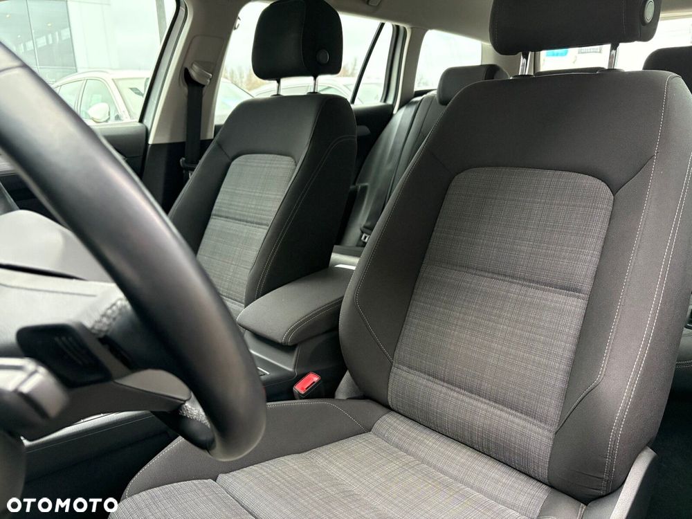 Volkswagen Passat Variant 2.0 TDI EVO Business DSG - 12