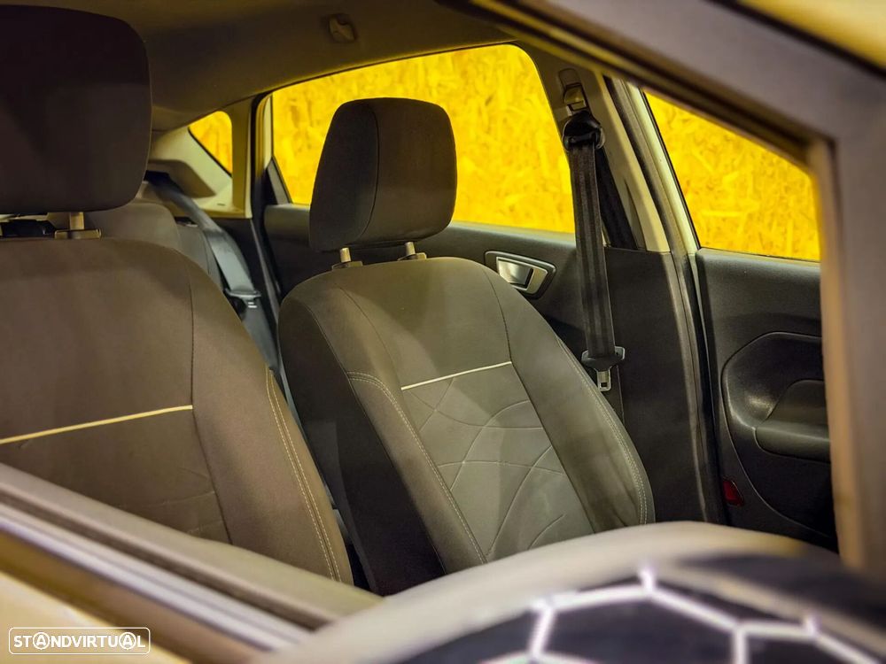 Ford Fiesta 1.5 TDCi Trend - 19