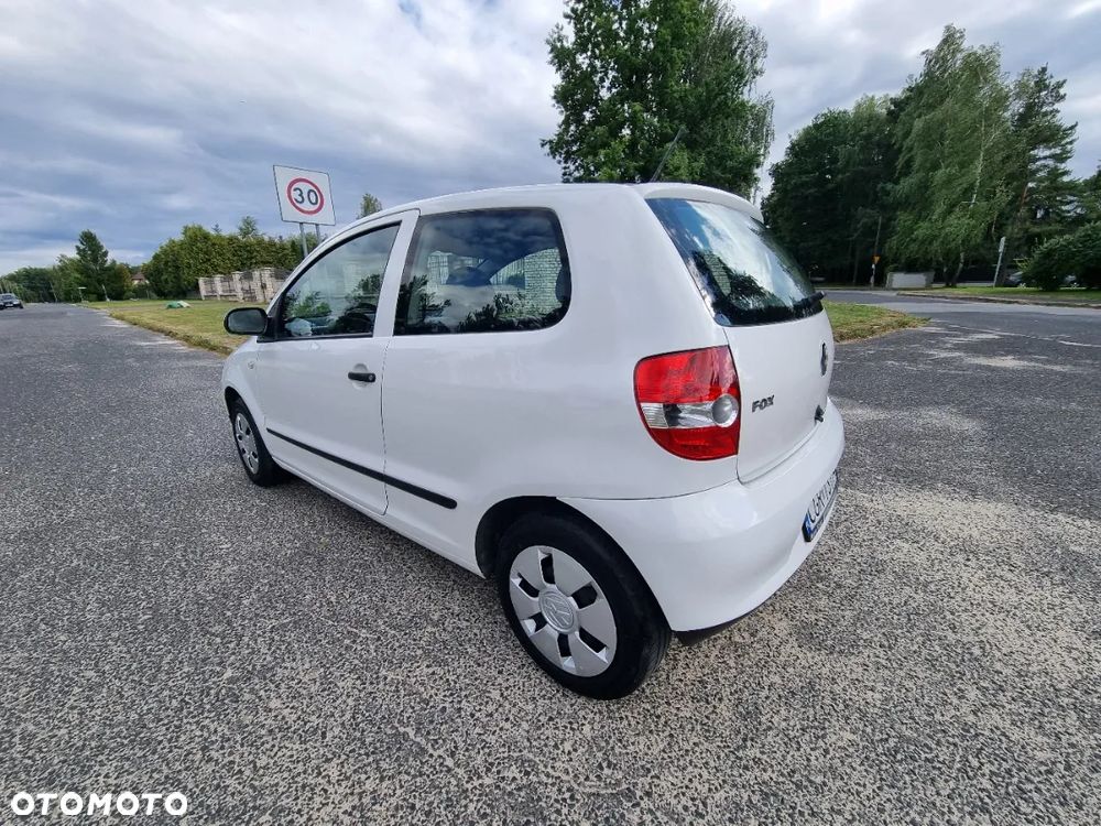 Volkswagen Fox - 9