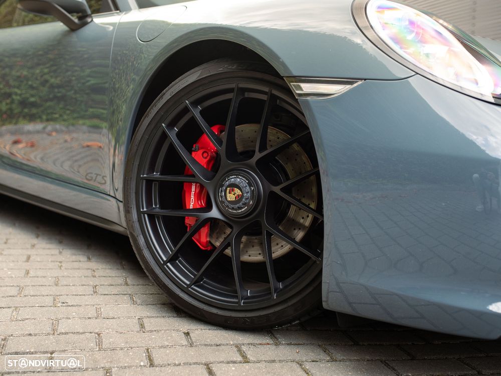 Porsche 911 (991) Carrera 4 GTS PDK - 6