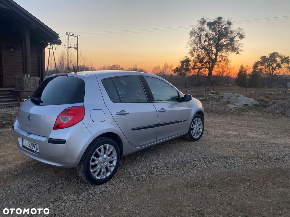Renault Clio 2.0 16V ESP Exception - 11