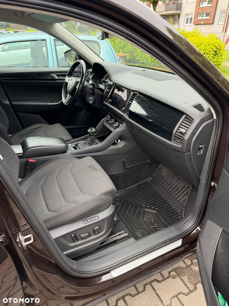 Skoda Kodiaq 2.0 TDI 4x4 Business DSG - 23