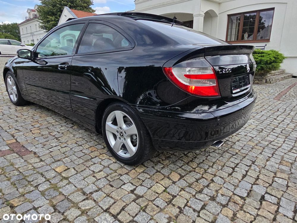 Mercedes-Benz Klasa C 200 Kompressor Sport Edition - 14