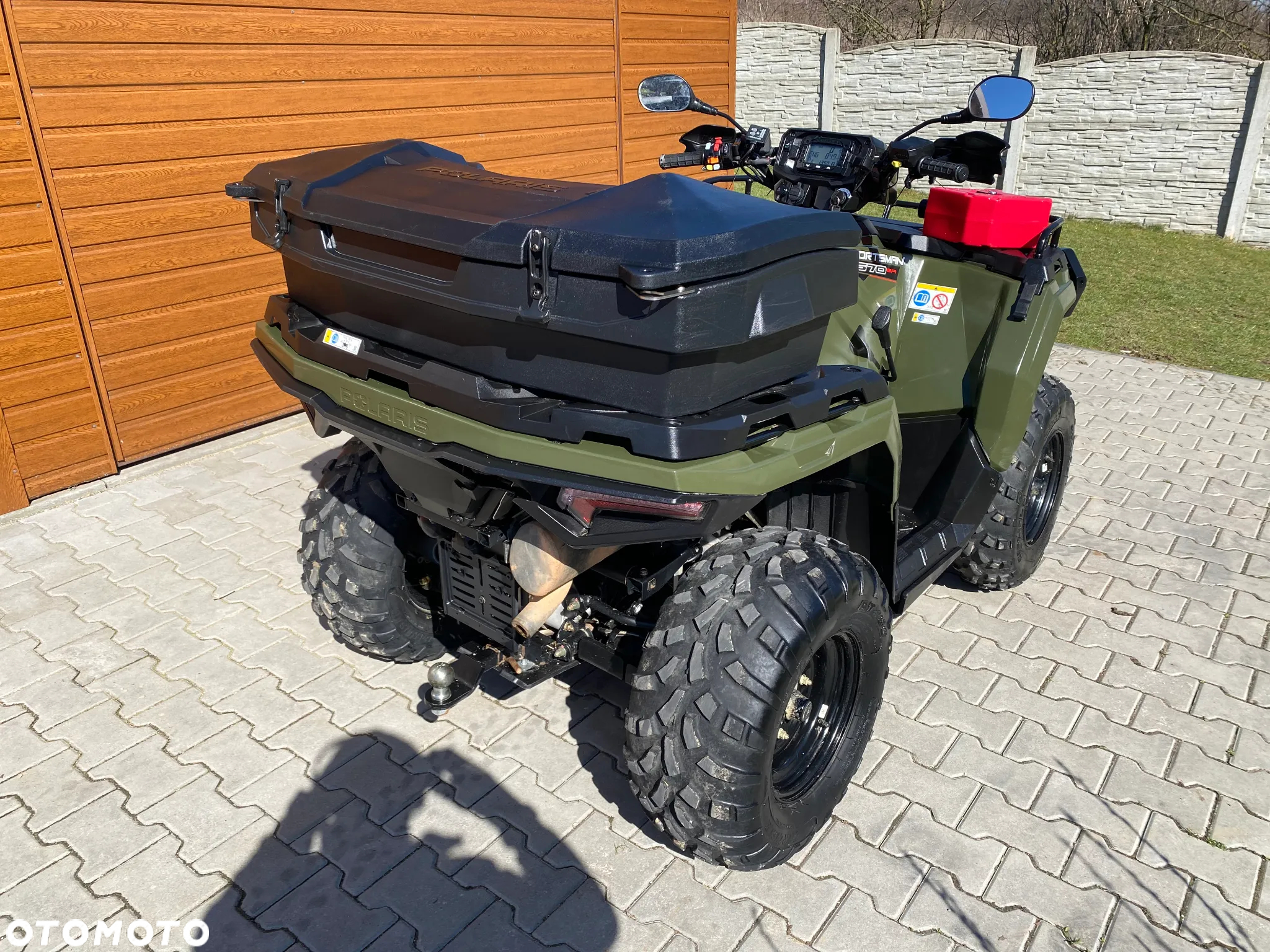 Polaris Sportsman - 14