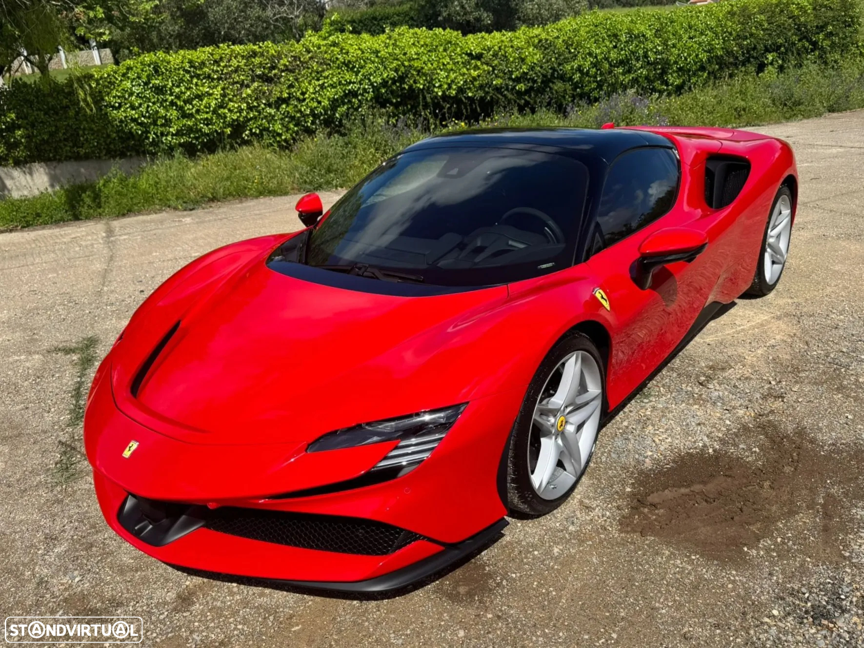 Ferrari SF90 Spider - 9