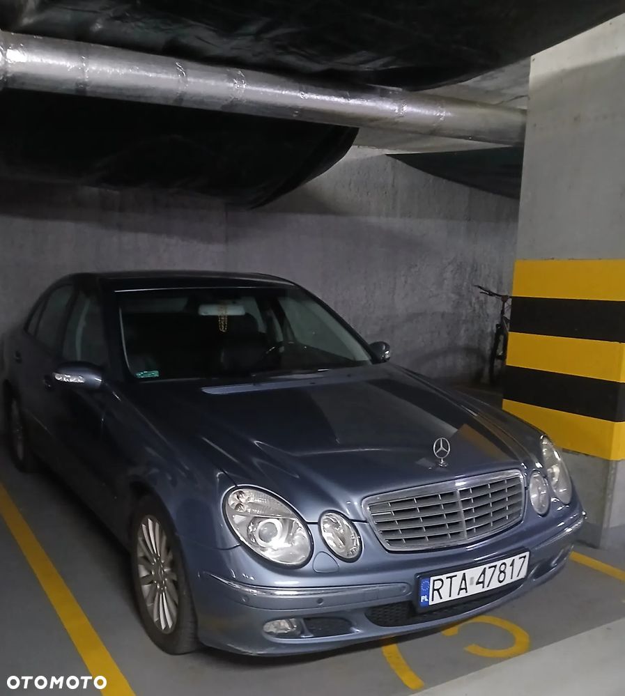Mercedes-Benz Klasa E - 11