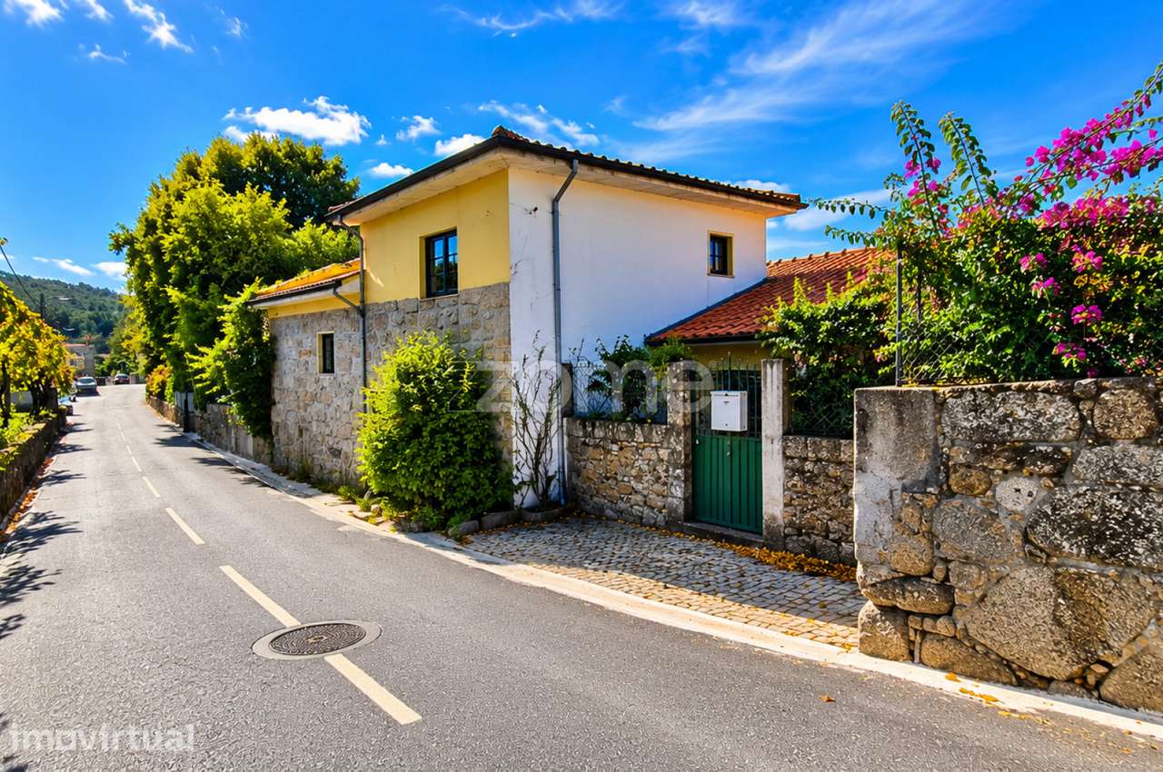 Moradia, 204 m², Arnoso (Santa Maria e Santa Eulália) e Sezures - Grande imagem: 3/60