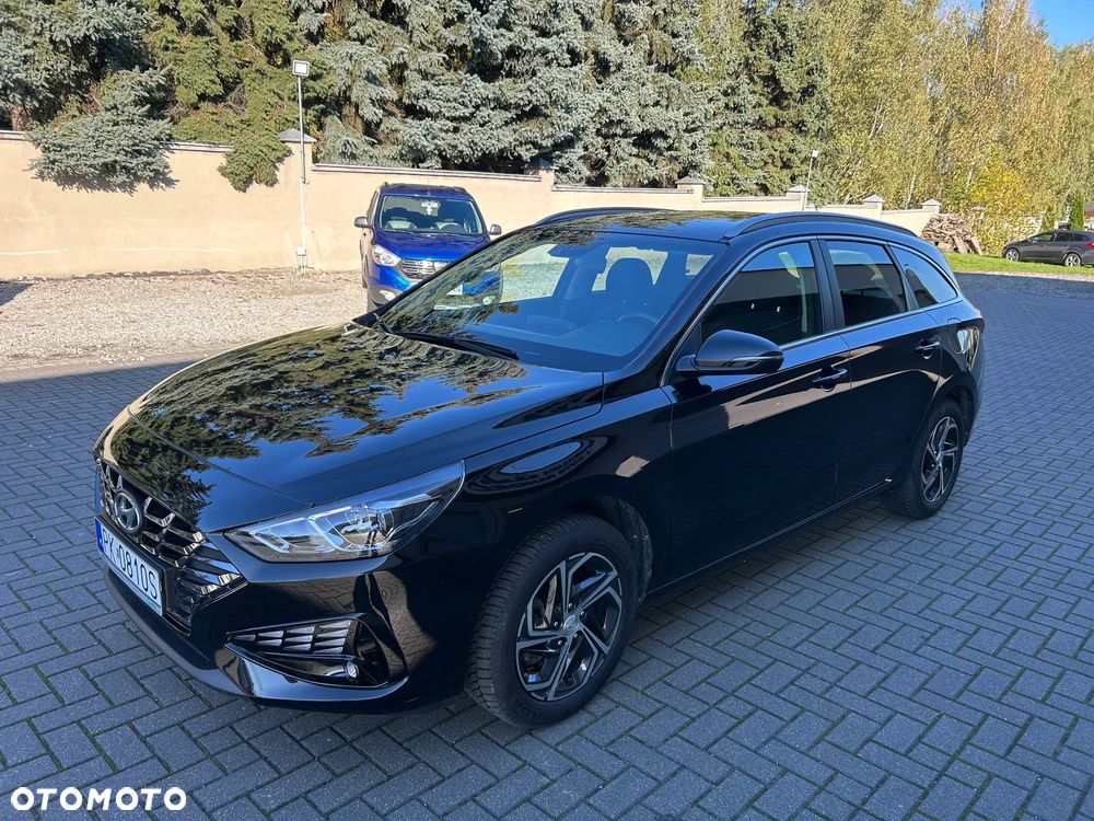 Hyundai i30 1.5 DPI Classic +