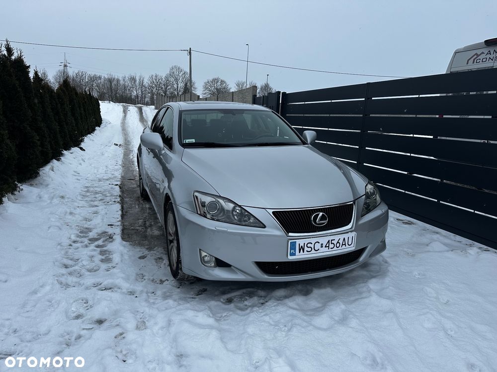 Lexus IS 220 D Prestige - 2
