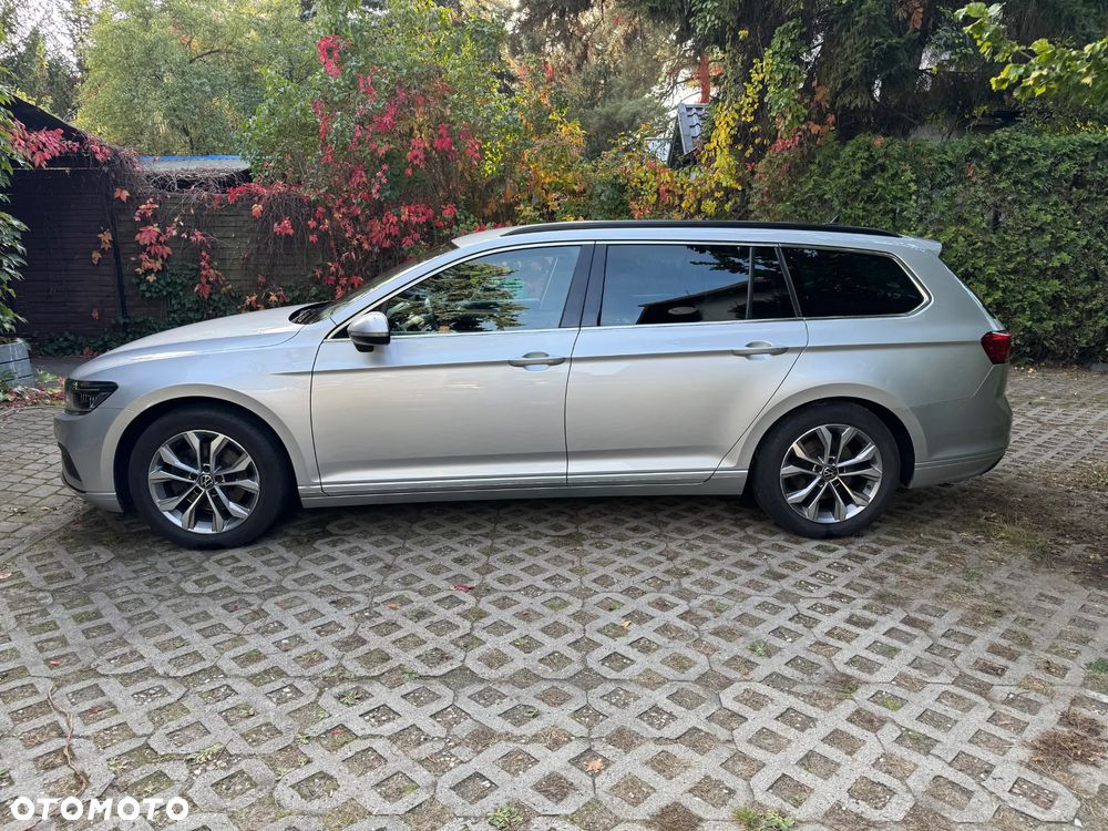 Volkswagen Passat 2021 photo 3