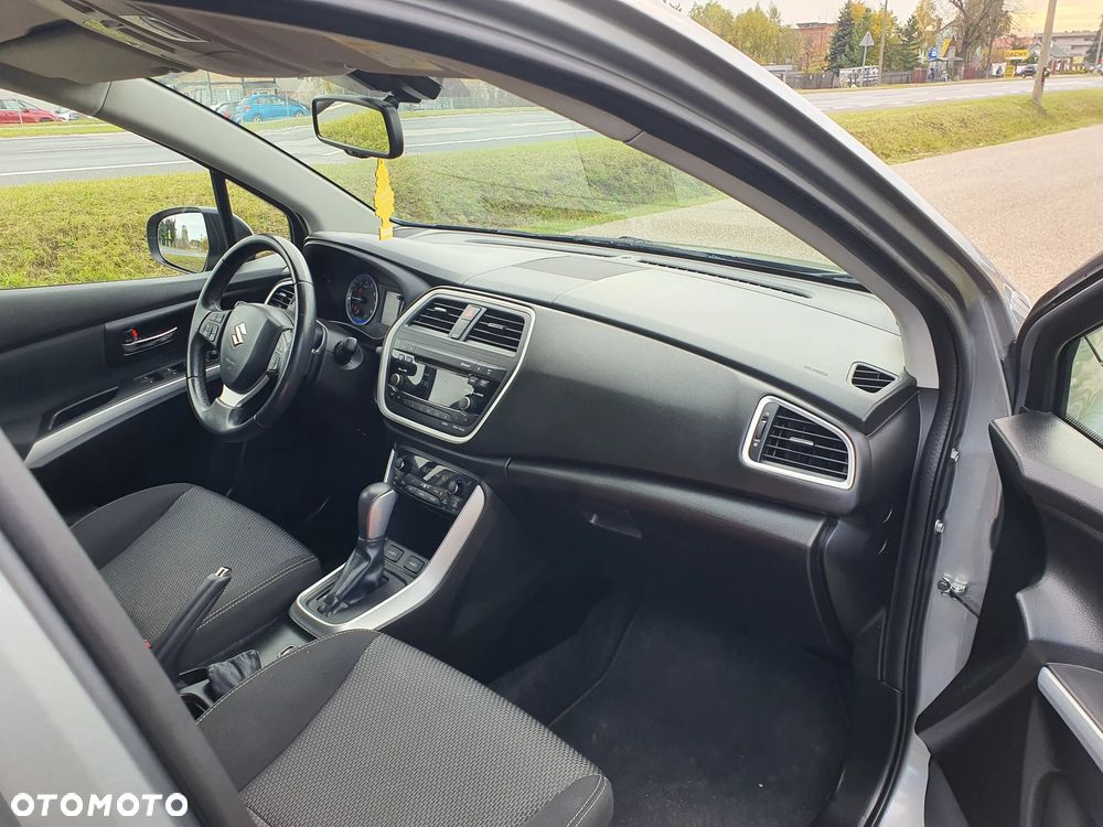 Suzuki SX4 S-Cross 1.6 VVT CVT 4x4 Comfort+ - 12