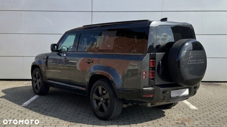 Land Rover Defender - 3