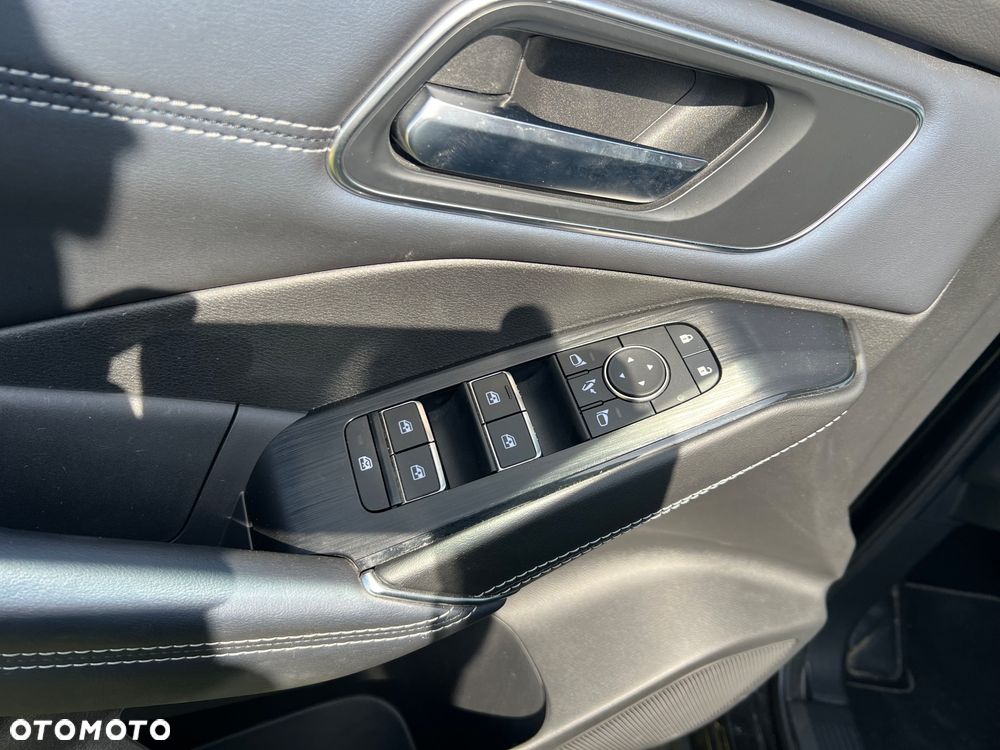 Nissan Qashqai 1.3 DIG-T MHEV Xtronic Tekna - 9