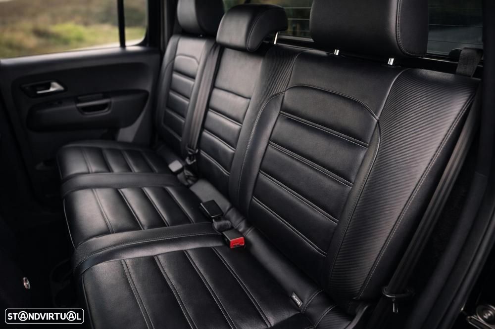 VW Amarok V6 SHADOW EDITION - 26