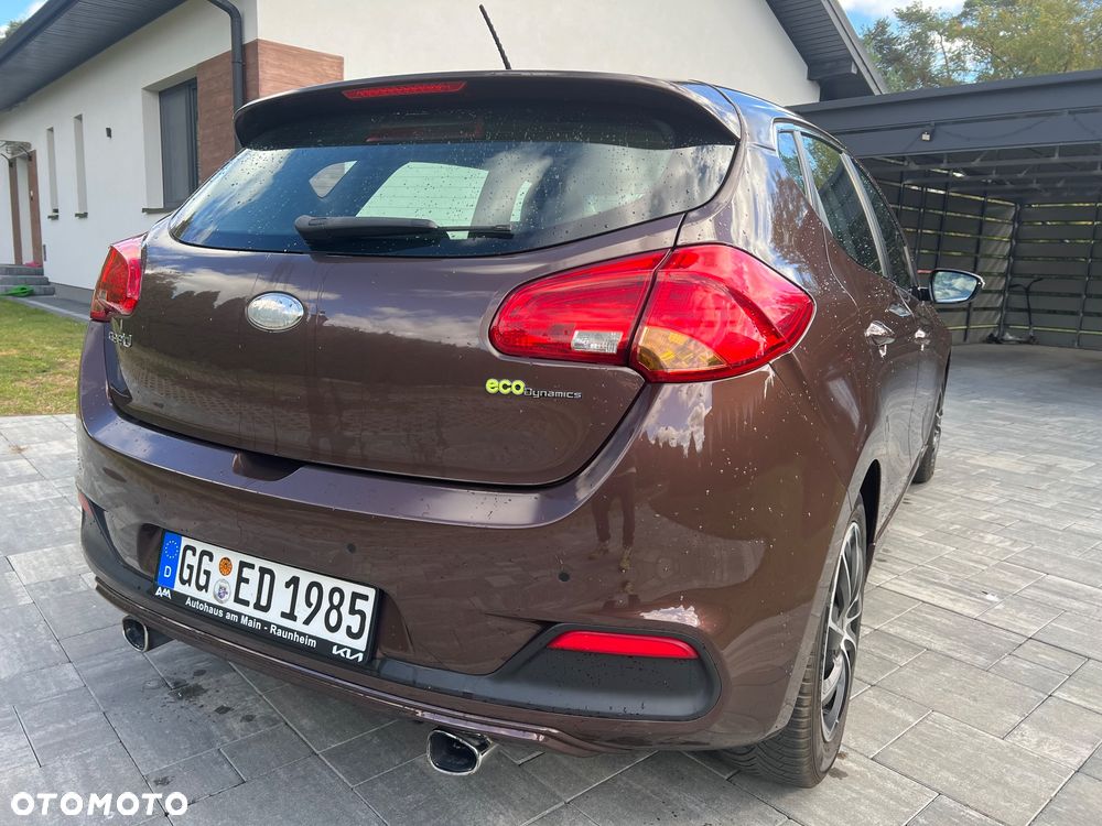 Kia Ceed 1.6 GDI ISG Dream-Team Edition - 21